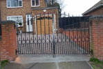 gates for sloping drive